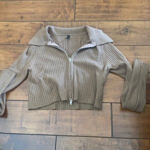 Brown zip up crop top y2k